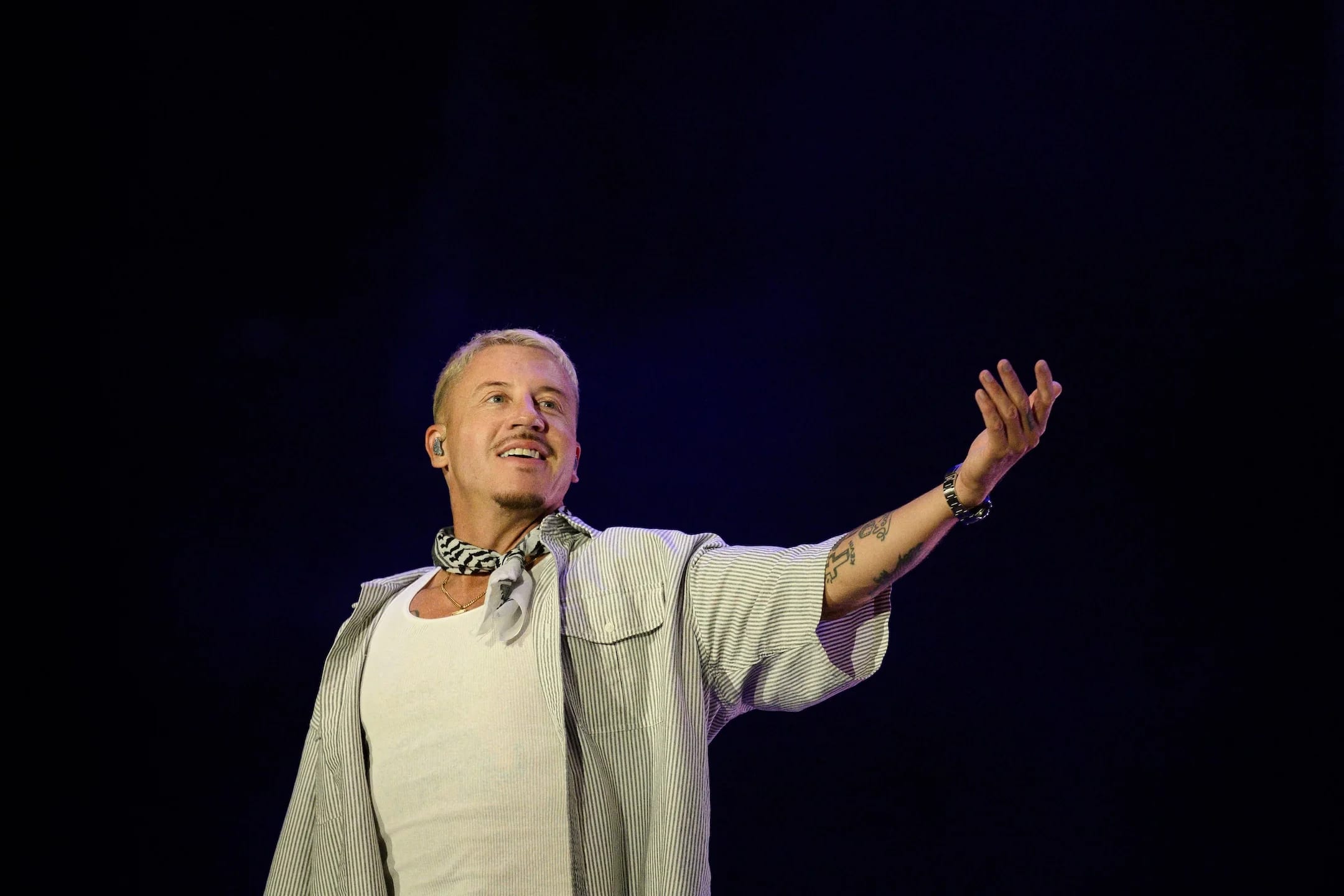 Israel-American Council urges Ed Sheeran to toss Macklemore from tour after criticizing Israel onstage