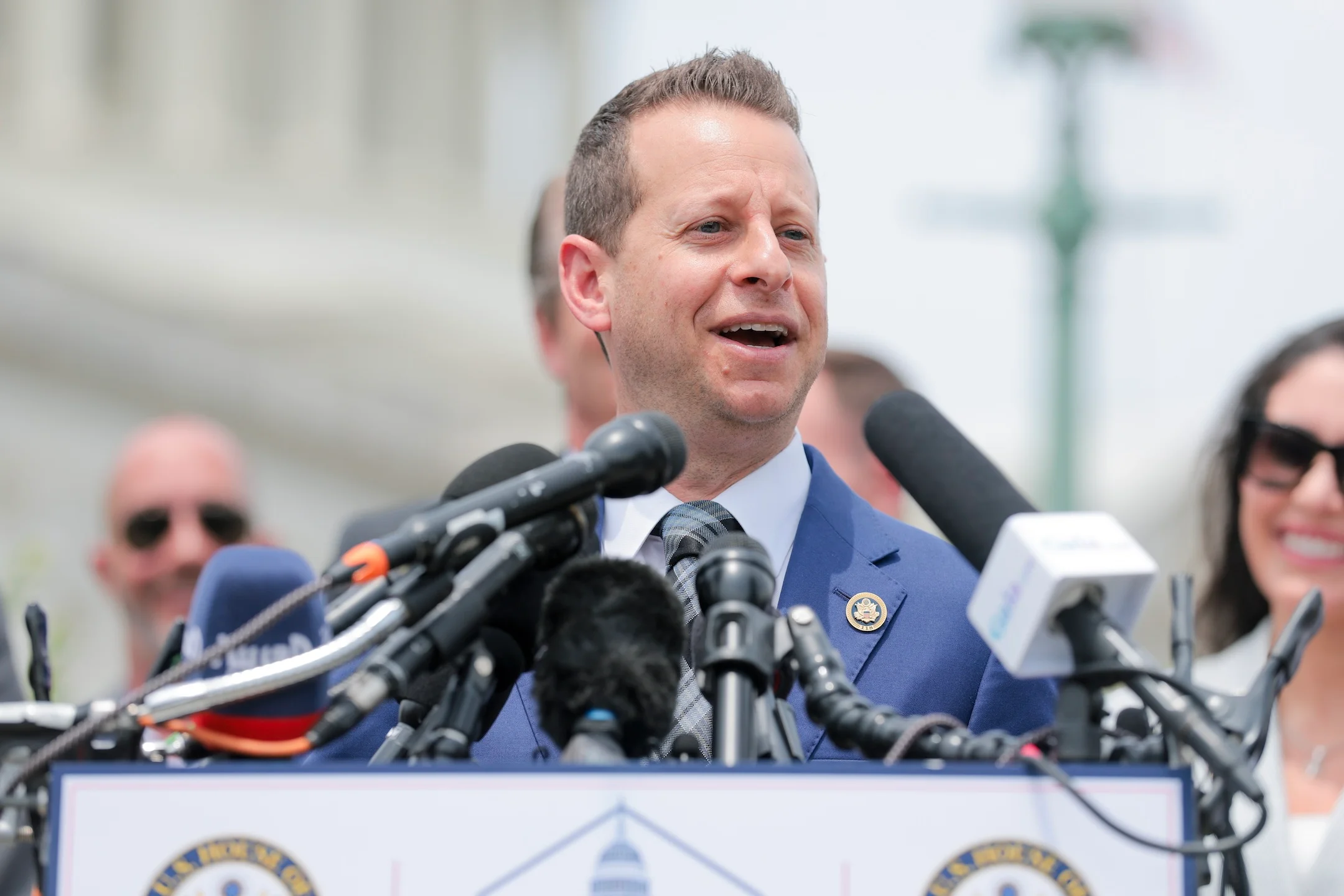 South Florida Democrat Moskowitz airs campaign ad targeting antisemitism with concentration camp footage