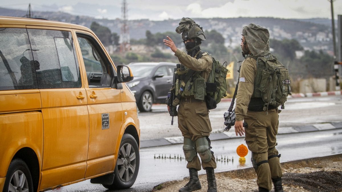 שר הביטחון כ"ץ הנחה את צה"ל להטיל סגר כללי ביהודה ושומרון