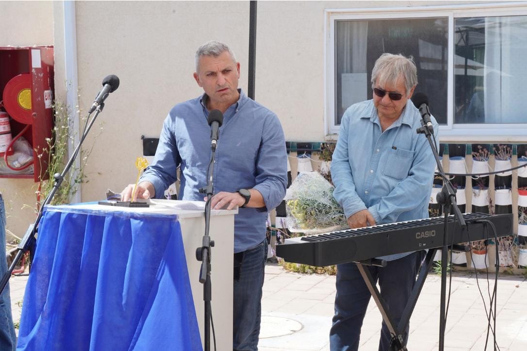 שלוש שנים ל – 7 באוקטובר | הצדעה לאנשי העוטף שבחרו לחיות כאן מחדש