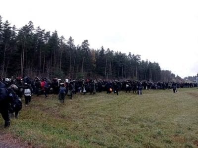 РФ и Беларусь используют мигрантов как оружие против Евросоюза - NYT