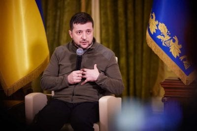 «Самолет едва не сбили»: рейс Зеленского оказался под прицелом