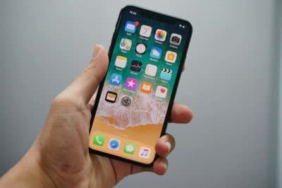 Apple почти 20 лет скрывала хитрость iPhone: вы не замечали ее