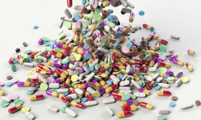 Пять популярных лекарств, которые категорически запрещено пить натощак
