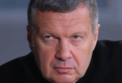 «Кусок дерьма»: Соловьев обрушился на Мерца с угрозами