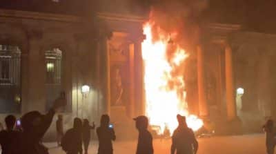 Хаос во Франции - митингующие пошли на отчаянный шаг (ВИДЕО)