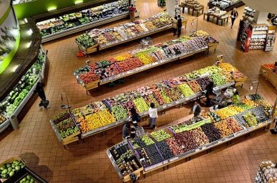 Ловушка в магазине - что скрывают "полезные" надписи на продуктах