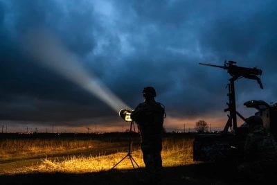 Никаких гарантий: РФ продолжила стрелять во время визита делегации США