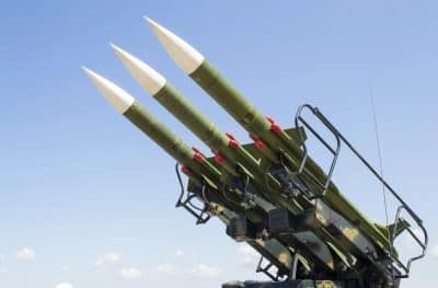 Хуситы атаковали баллистикой военные корабли Саудовской Аравии
