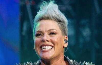 Певица Pink ответила на петицию и обвинения в поддержку Израиля