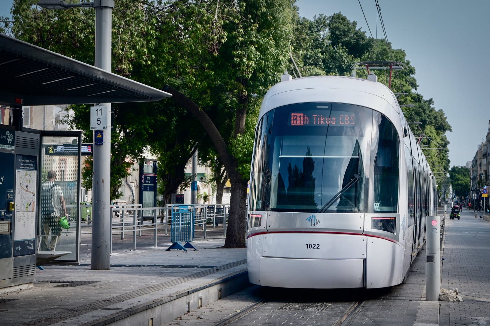 בשיא העומס - תקלה ברכבת הקלה בירושלים: השירות הופסק בקו | כל הפרטים