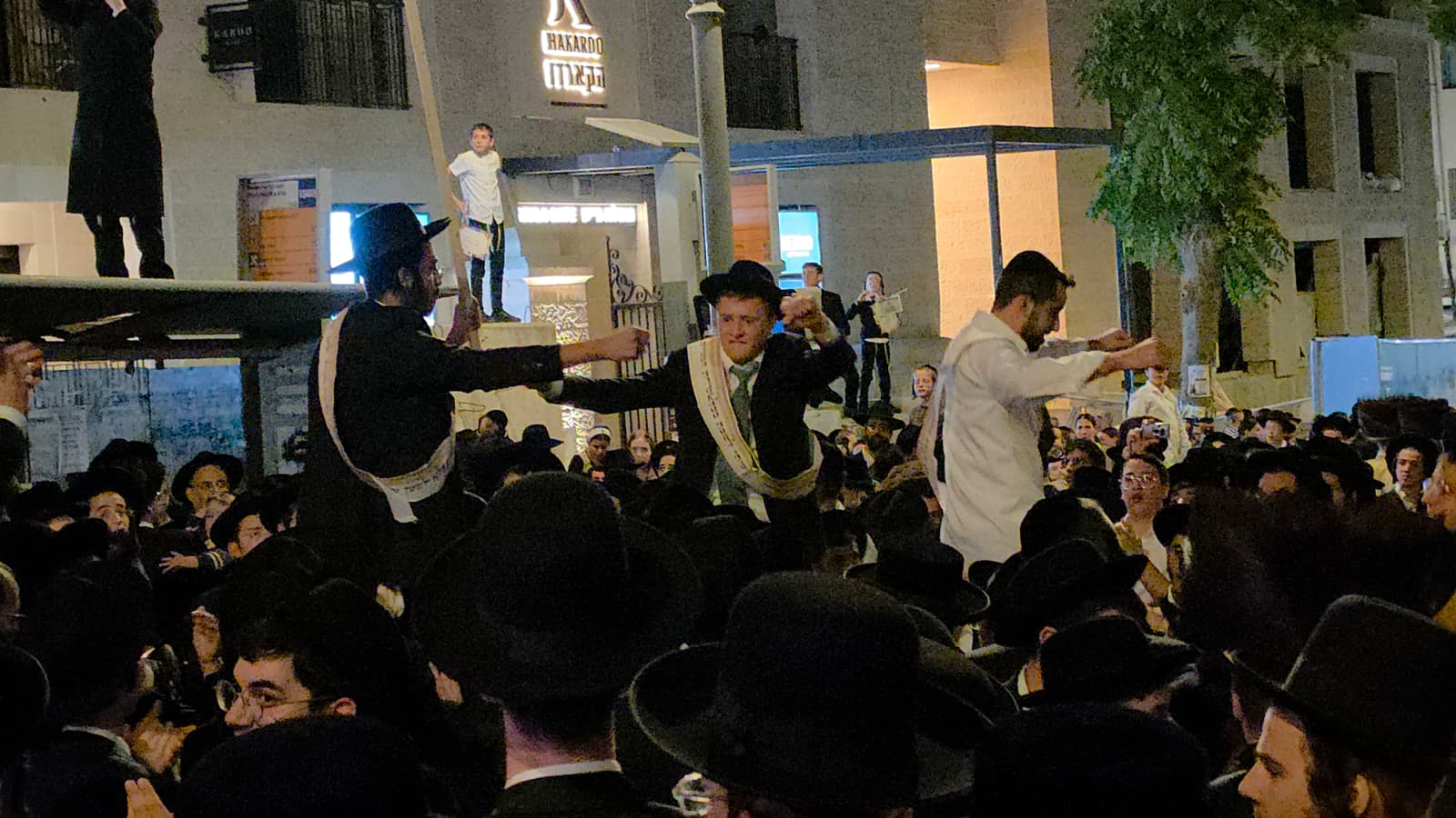 "בשעת אמת הח"כים לא עזרו, אני לא אלך להצביע": האברך ששוחרר מהכלא הצבאי מדבר