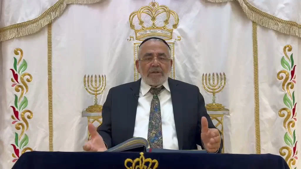 הרב שלמה זביחי בפינה בפרסית לפרשת בראשית • צפו