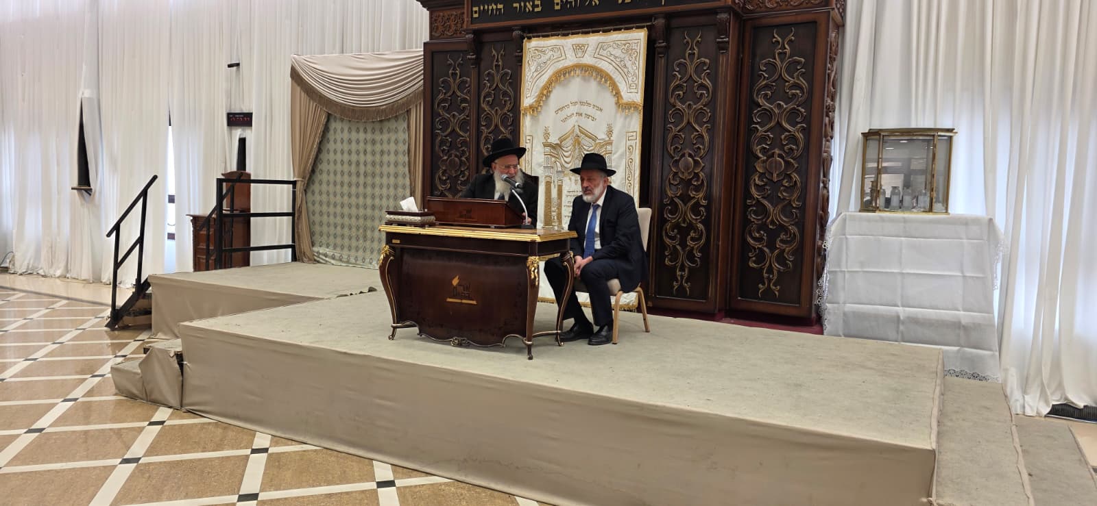בהשתתפות דרעי; ראש הישיבה הגר"ר אלבז פתח את הזמן ב'אור החיים'