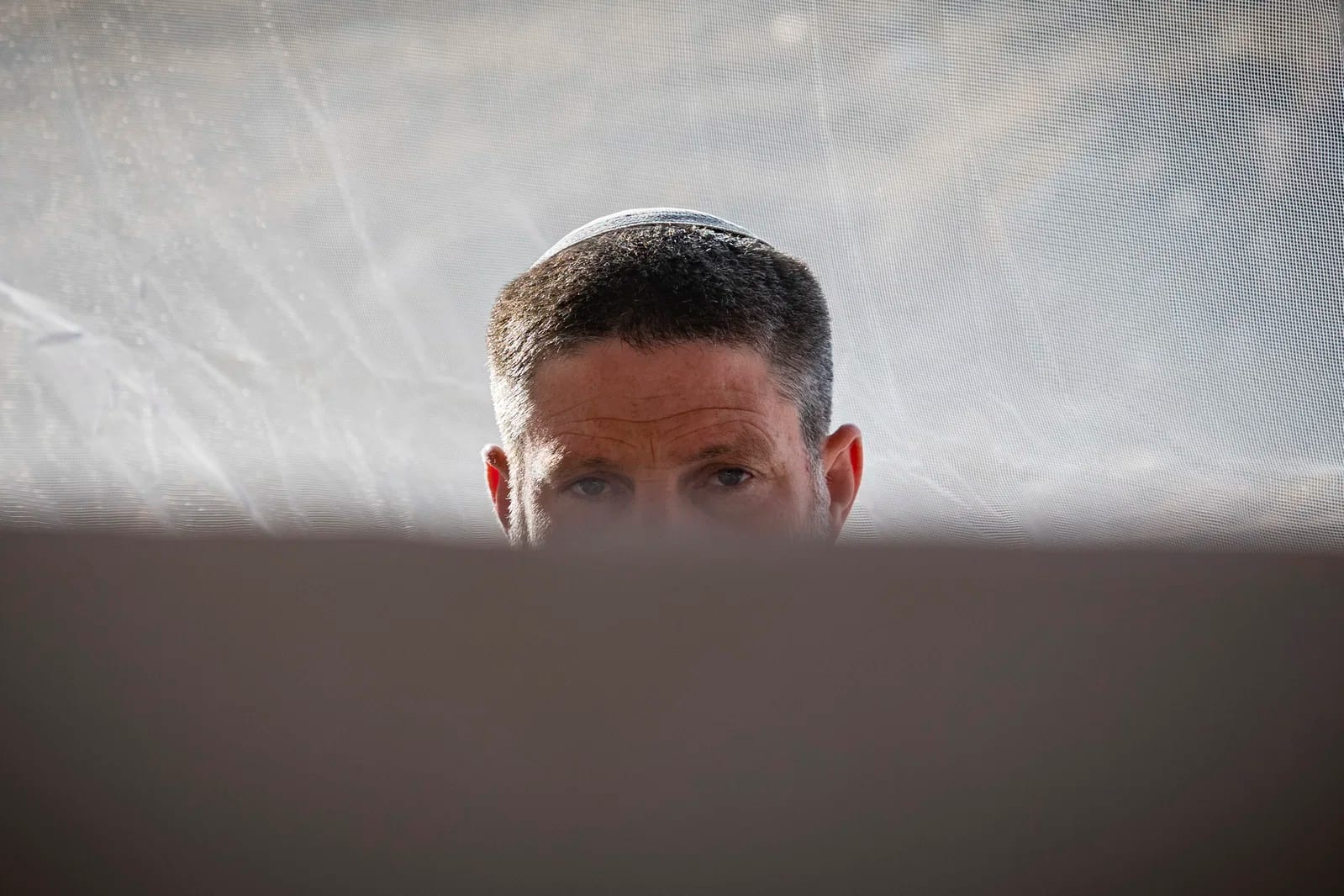 המתקפה הליטאית על בצלאל סמוטריץ': "גסות רוח, ילד חיידר יודע יותר ממנו"