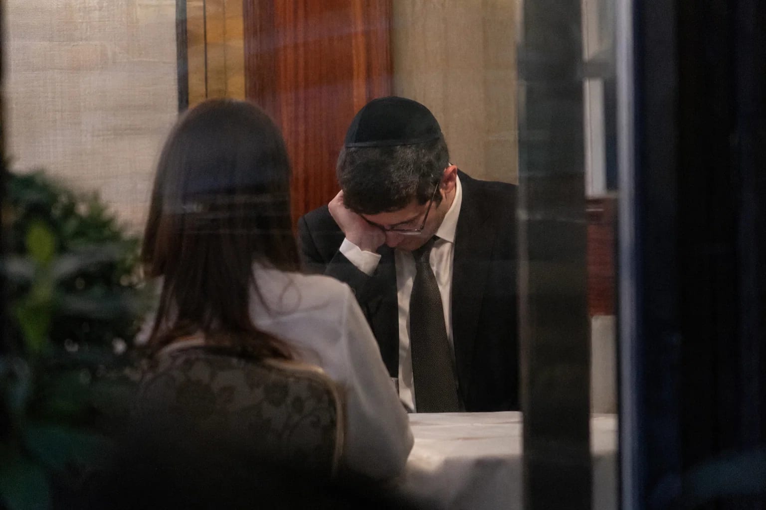 "לא העזתי להסתכל עליה": השאלה המפתיעה של הבחורה בעיצומה של הפגישה