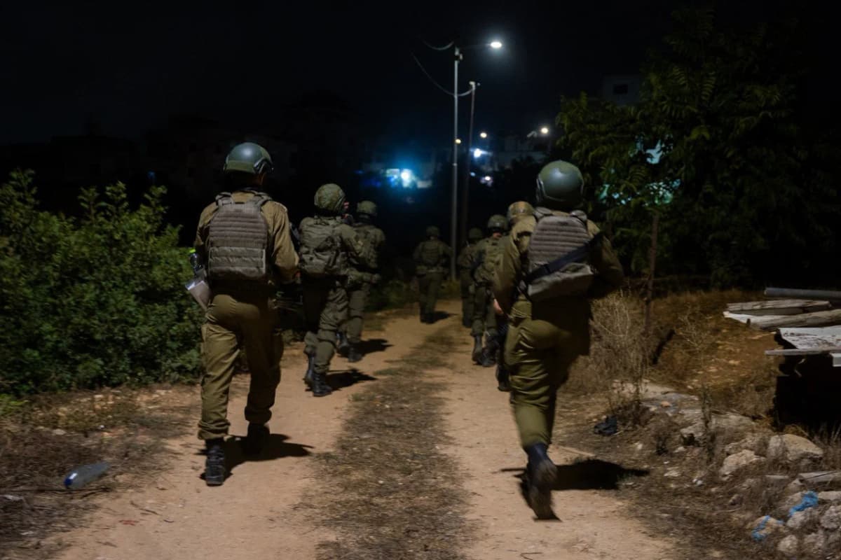 תחקיר ראשוני: הנערים חסמו את הכביש – הרכב הפלסטיני נמלט ופגע