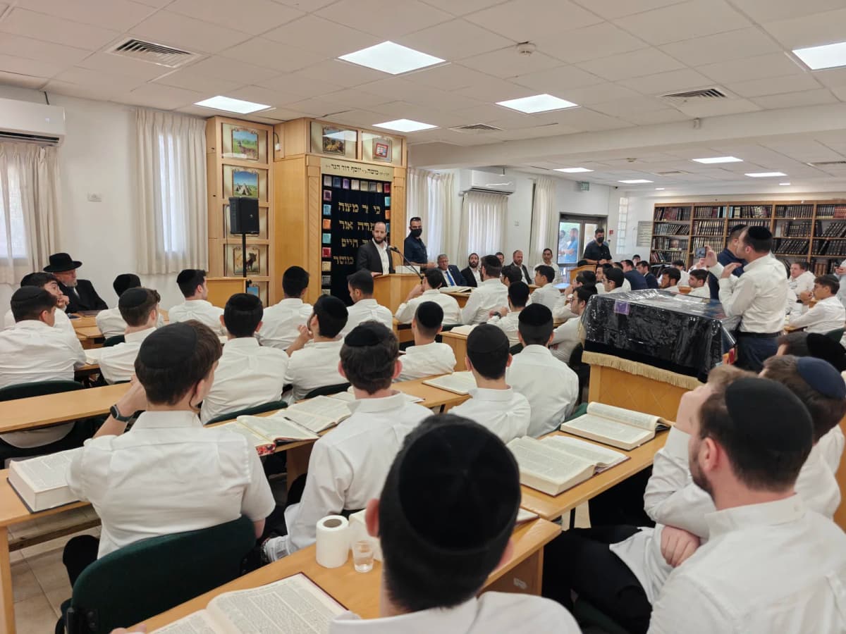 בן גביר בישיבת ההסדר החרדית: "מה שקורה כאן, זאת מהפיכה בגיוס חרדים"