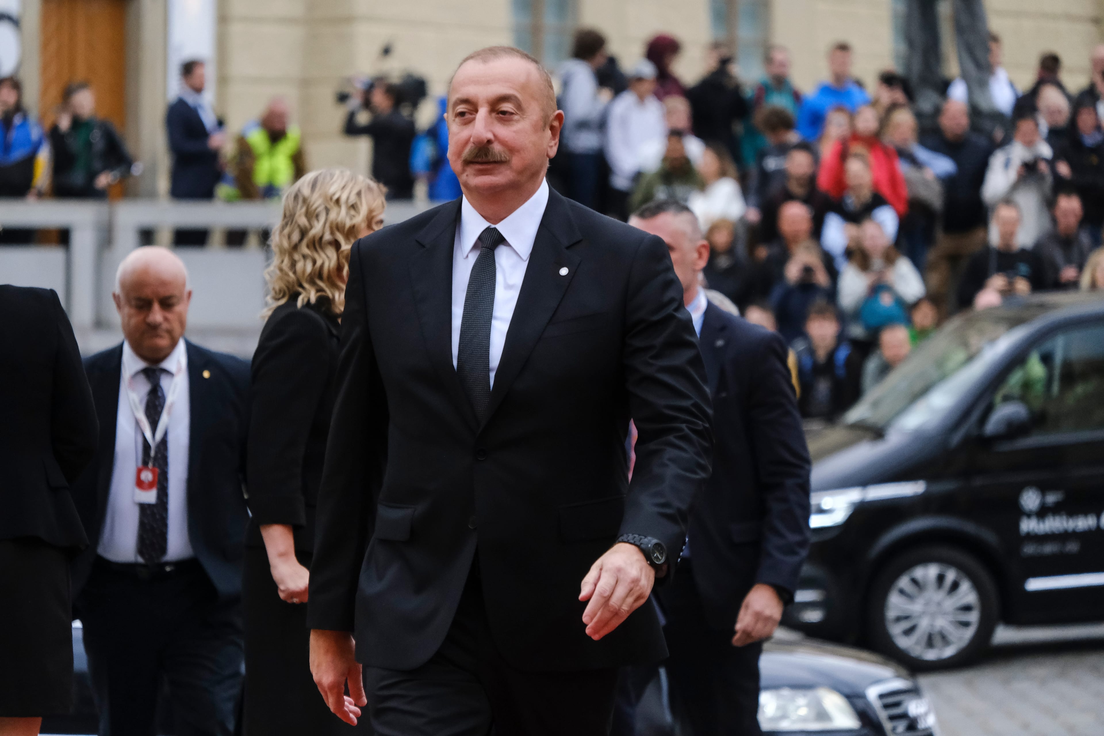 Herzog and Aliyev Meet in Baku, Pledge Deeper Cooperation