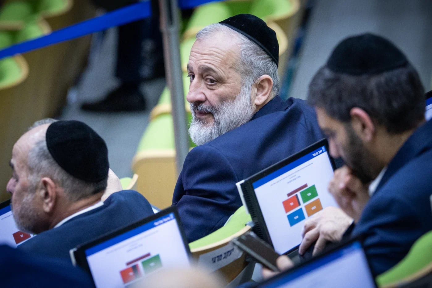 Shas Accuses Supreme Court of Bias Over Haredi Budget Freeze