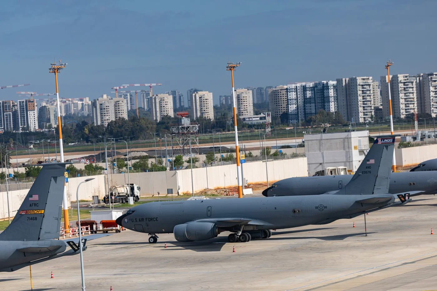 U.S. Air Force Begins Removing Tankers From Ben Gurion Airport Amid Iran Negotiations