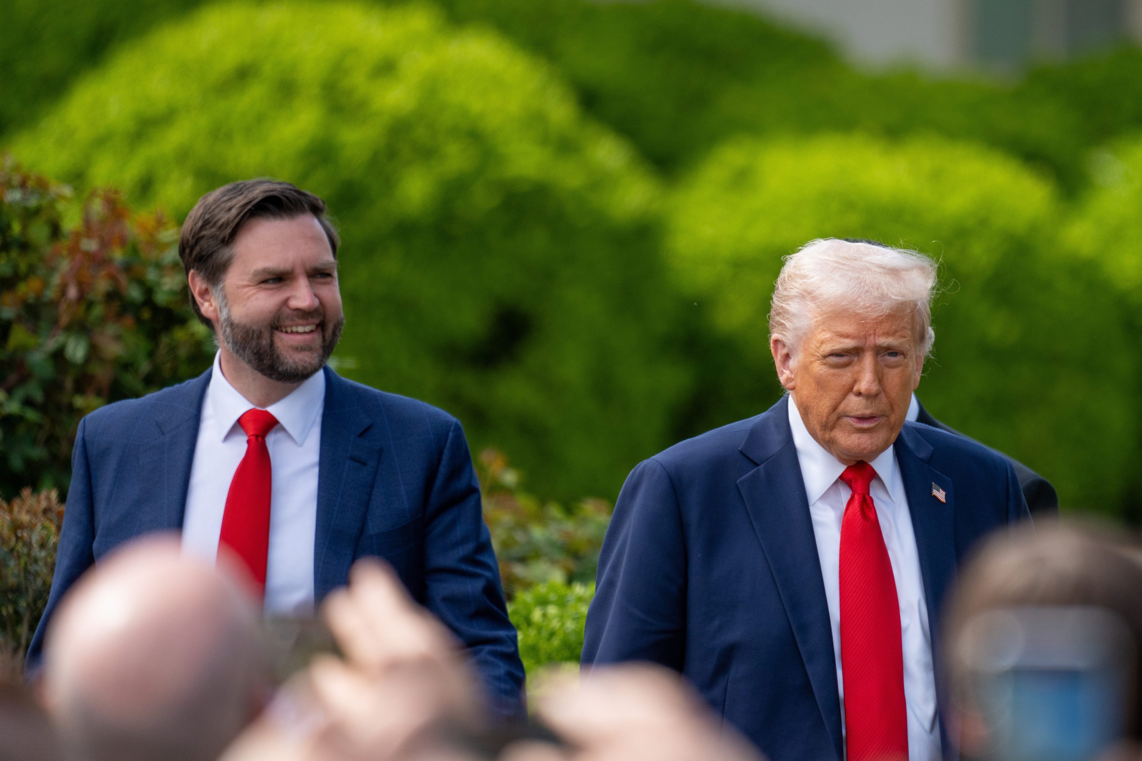 Trump Tells Donors "We Need to Elect JD" for 2028