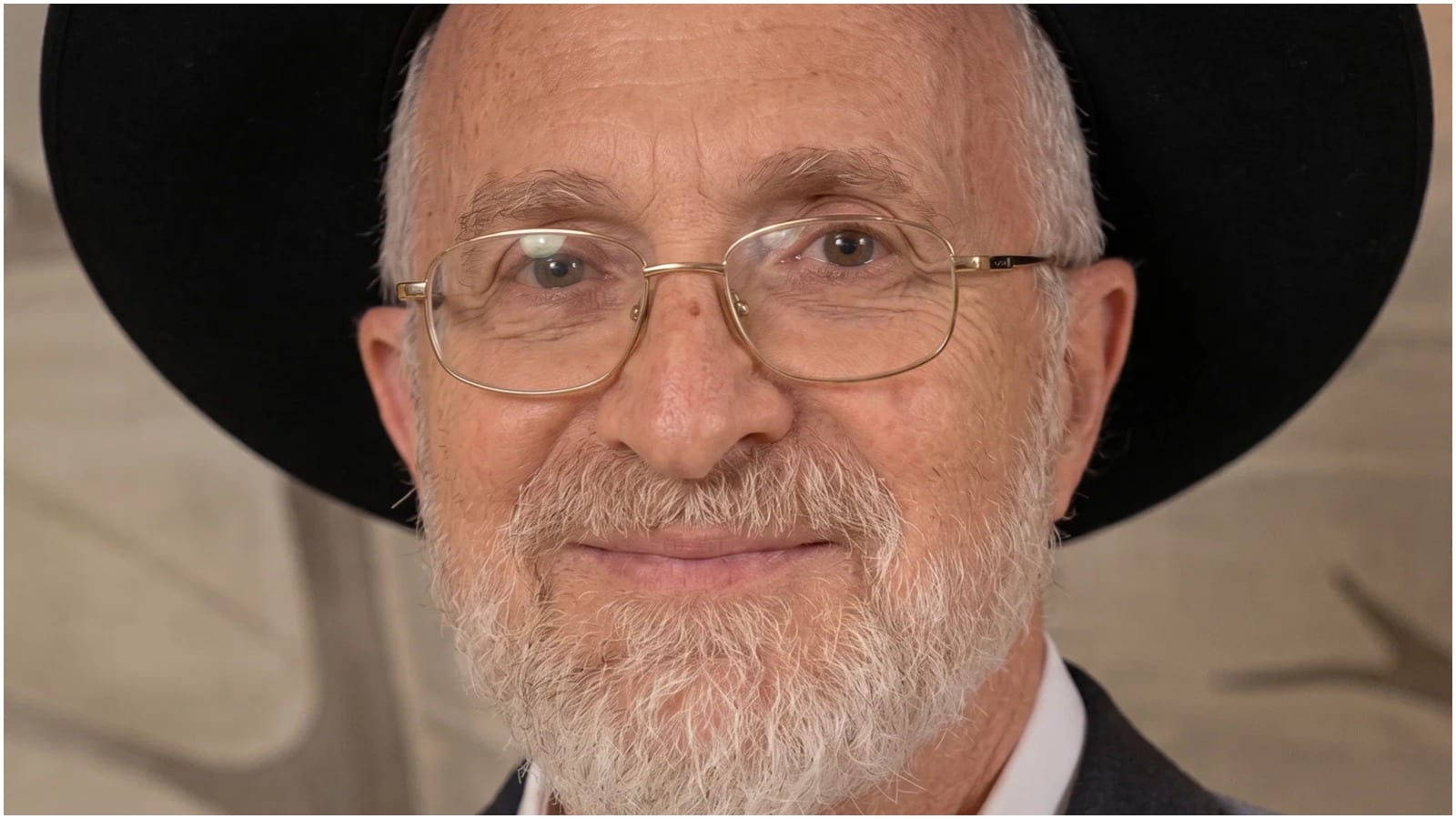 Renowned Cantor Rabbi Meir Aboud Dies Suddenly at 75