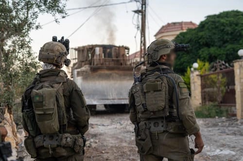 IDF Besieges Iranian Officers and Hezbollah Operatives in Lebanese Tunnel Complex
