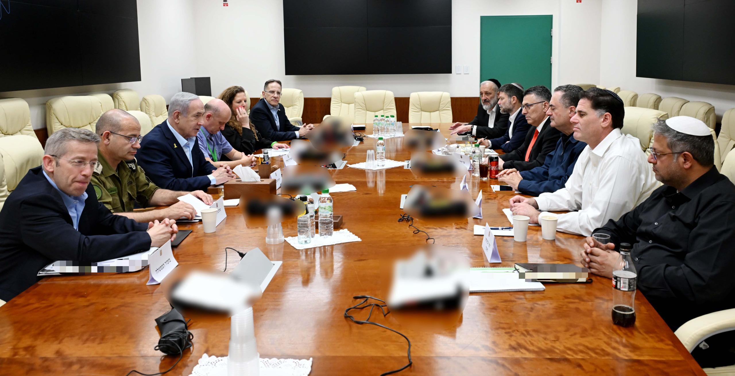 Netanyahu Holds Security Meeting on Turkey's Role in Syria Following Israeli Strike