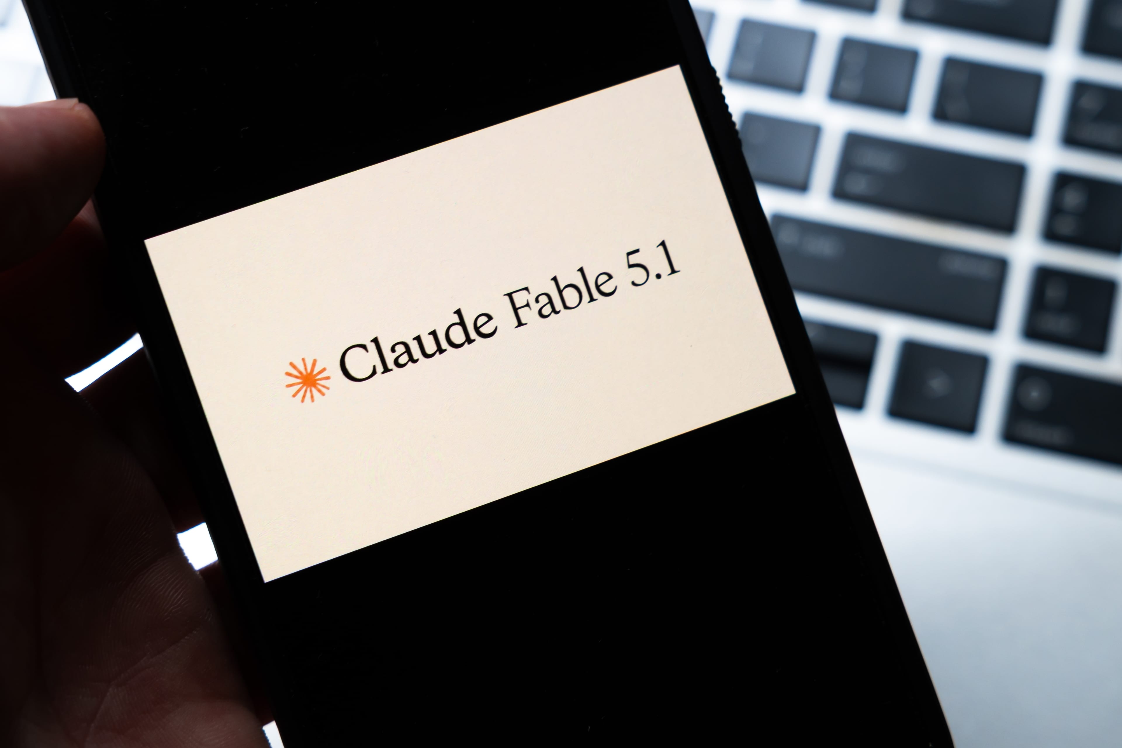 Fable 5.1's Best Reviews aren't about Benchmarks. They're About the Prose.