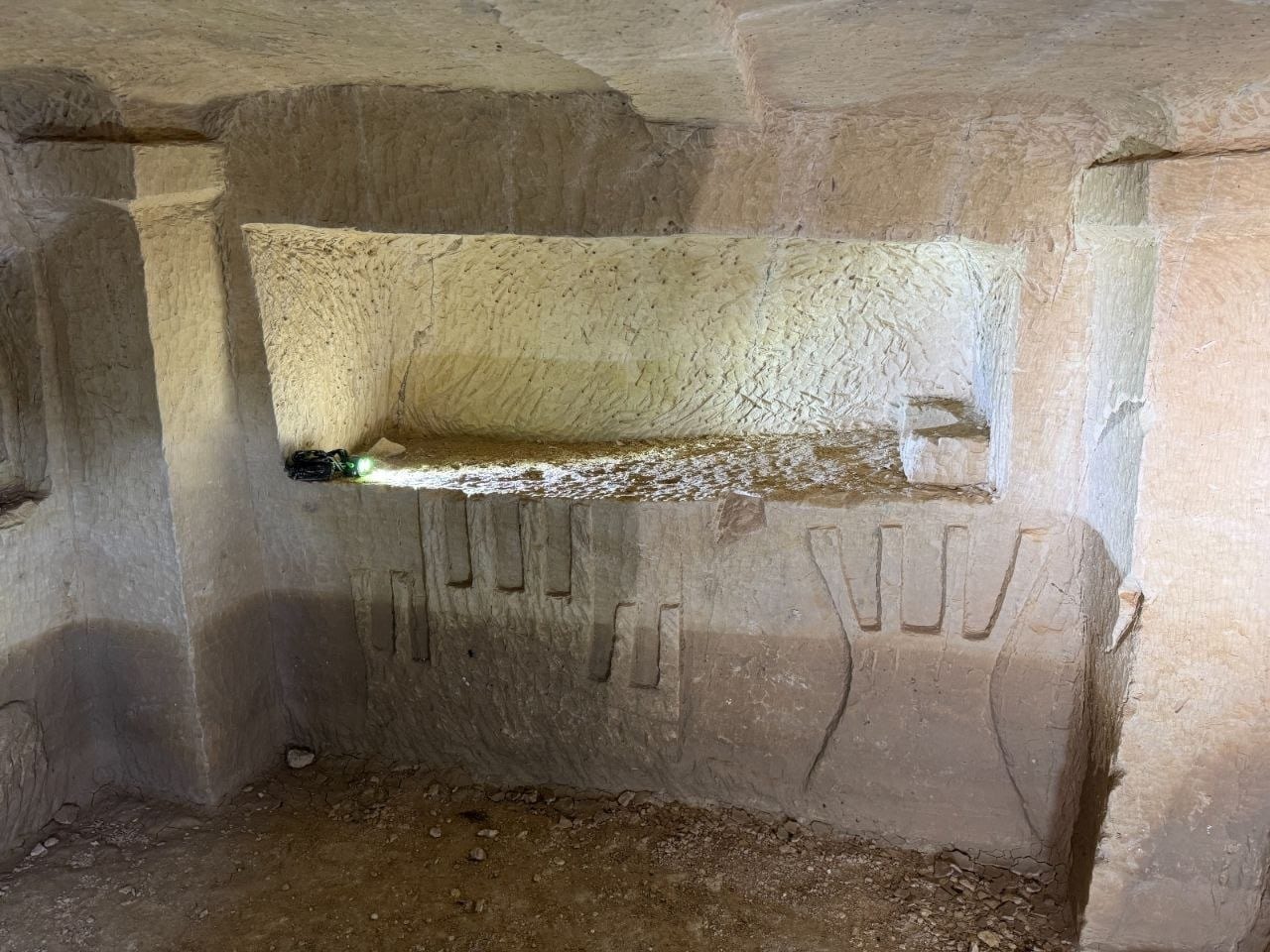 Ancient Jewish Menorah Carvings Discovered in Elaborate Burial Caves Near Hebron