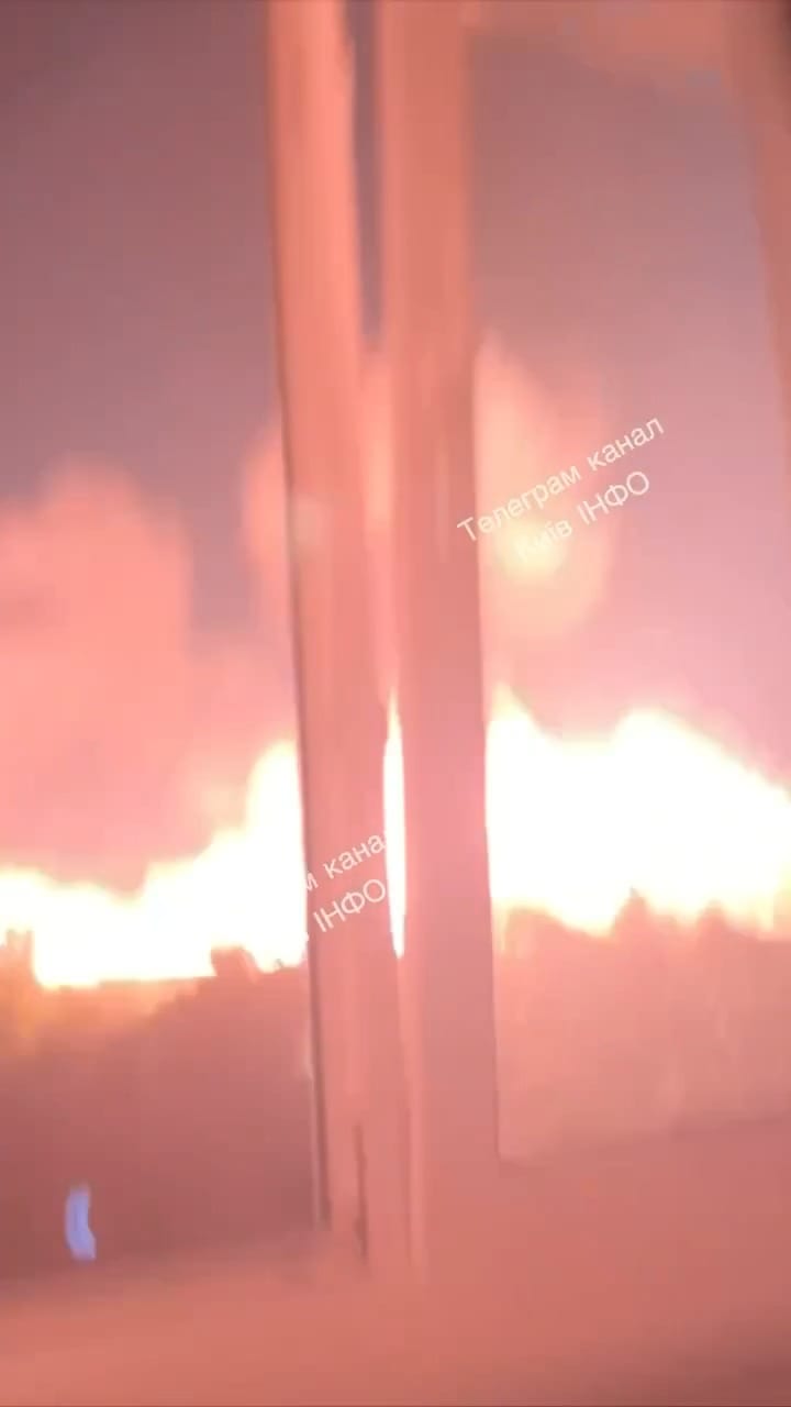 Ukrainian Captures Rare Footage of Ballistic Missiles Striking Kyiv