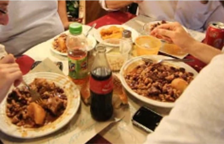 You're Animals: Waiter's Tirade at Israeli Diners Ends in Police Call