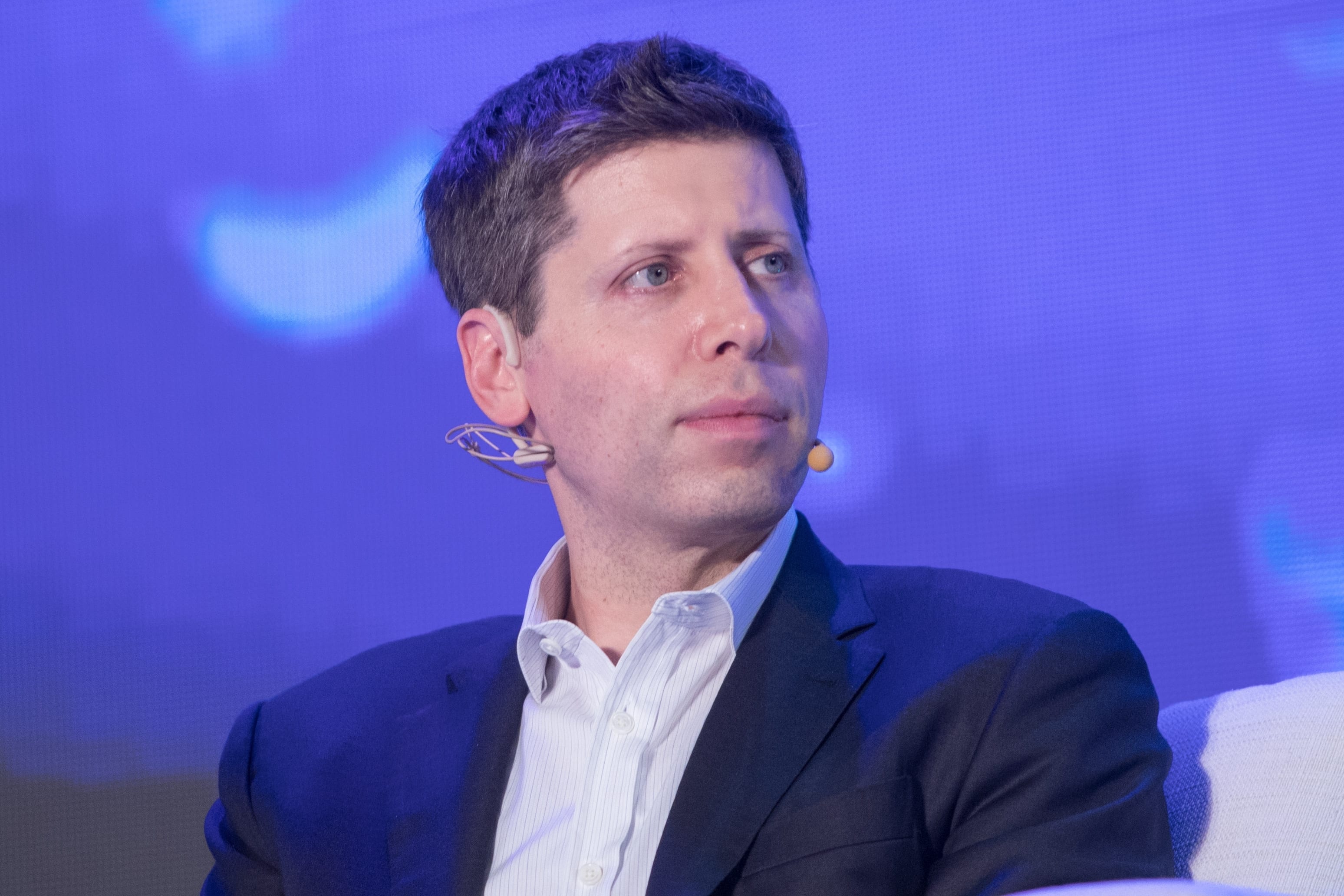 OpenAI CEO Admits: The World Is Right to Be Afraid of AI