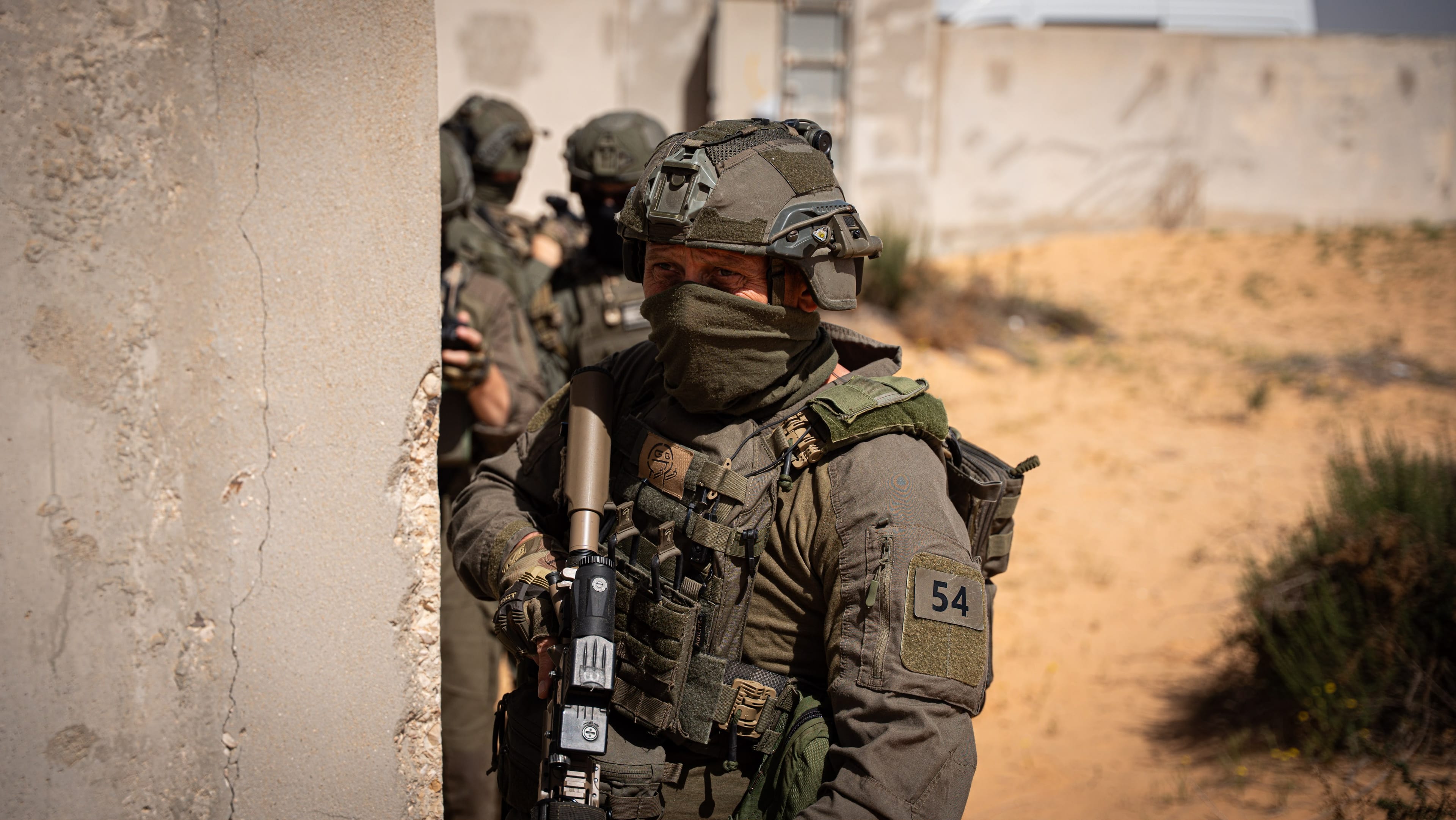 Undercover Border Police Arrest Fatah Operative in Kalil Raid