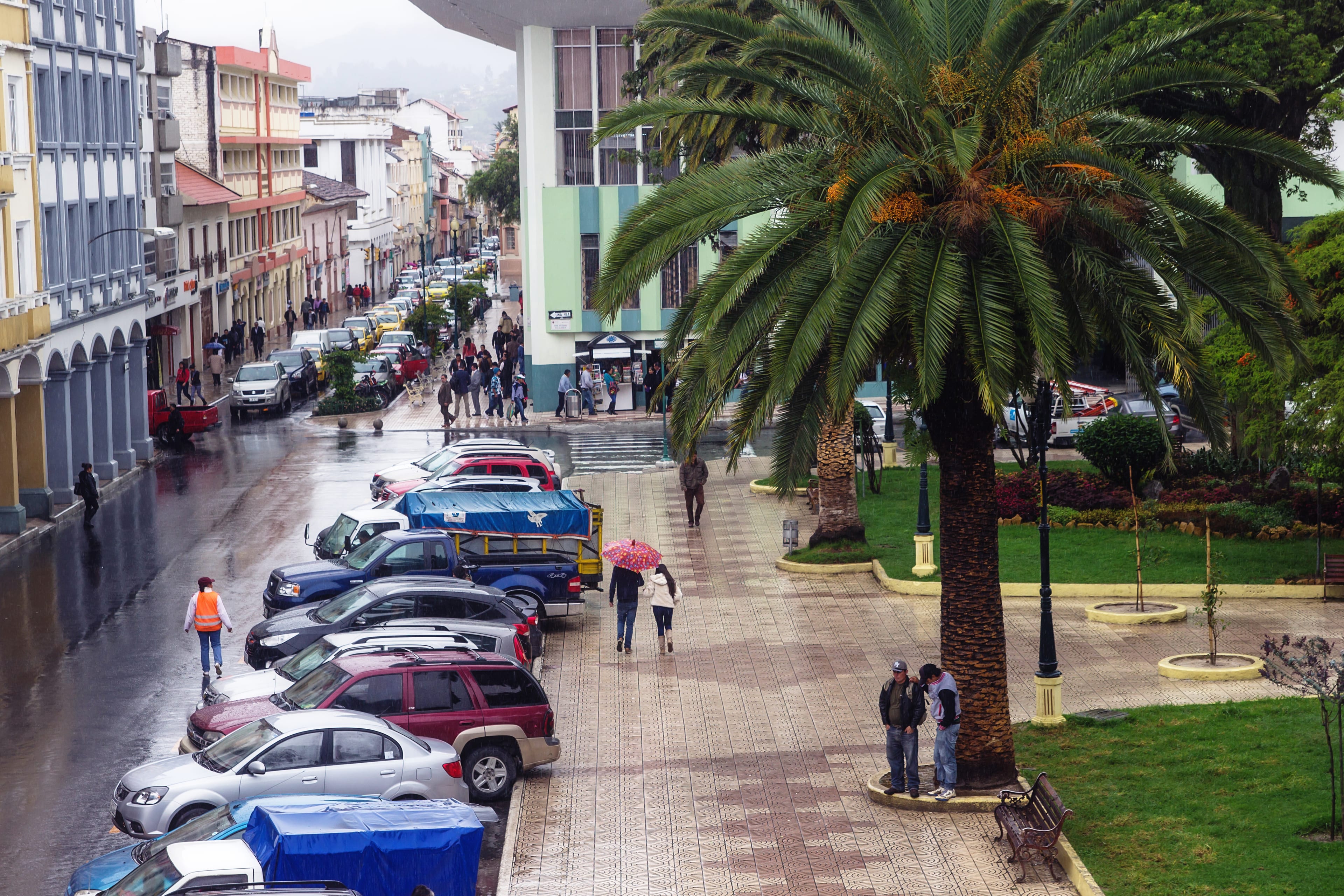Israel Issues Urgent Weather Warning for Citizens in South American Nation