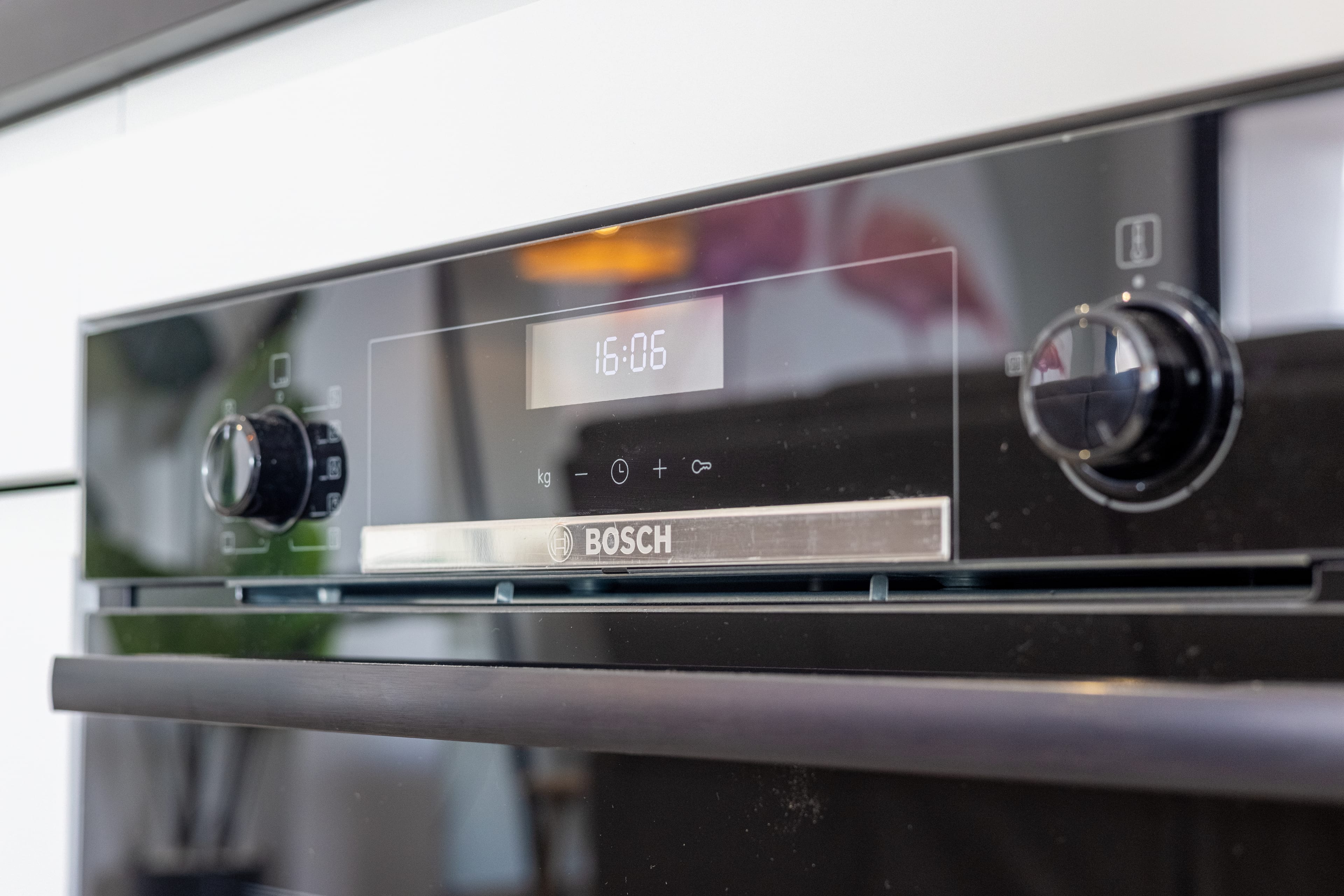 Bosch Sued over Shabbos Mode that Allegedly causes Chilul Shabbos