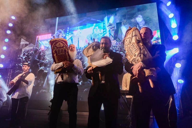 Nova Site Simchas Torah Events To Go Ahead Despite False Rumours