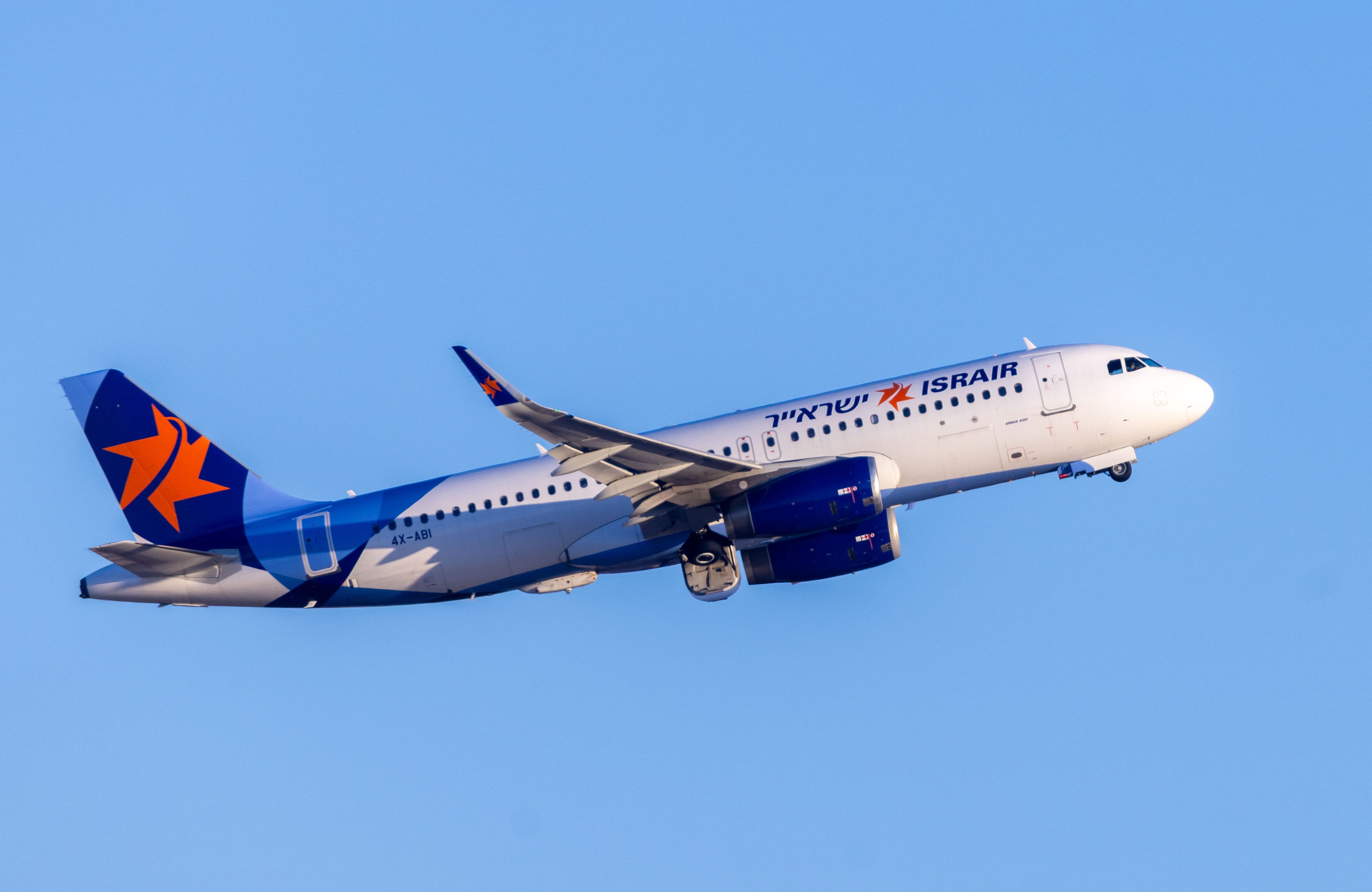 Israir Gets Dubai Approval for Rescue Flight as El Al Cancels Its Flights