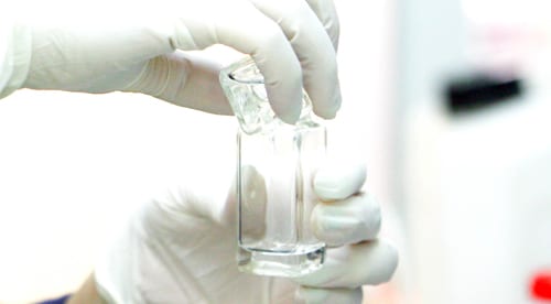 Corona 2.0? Russian Researcher Dies after Test Tube Breaks in Plague Lab - 200 in Quarantine