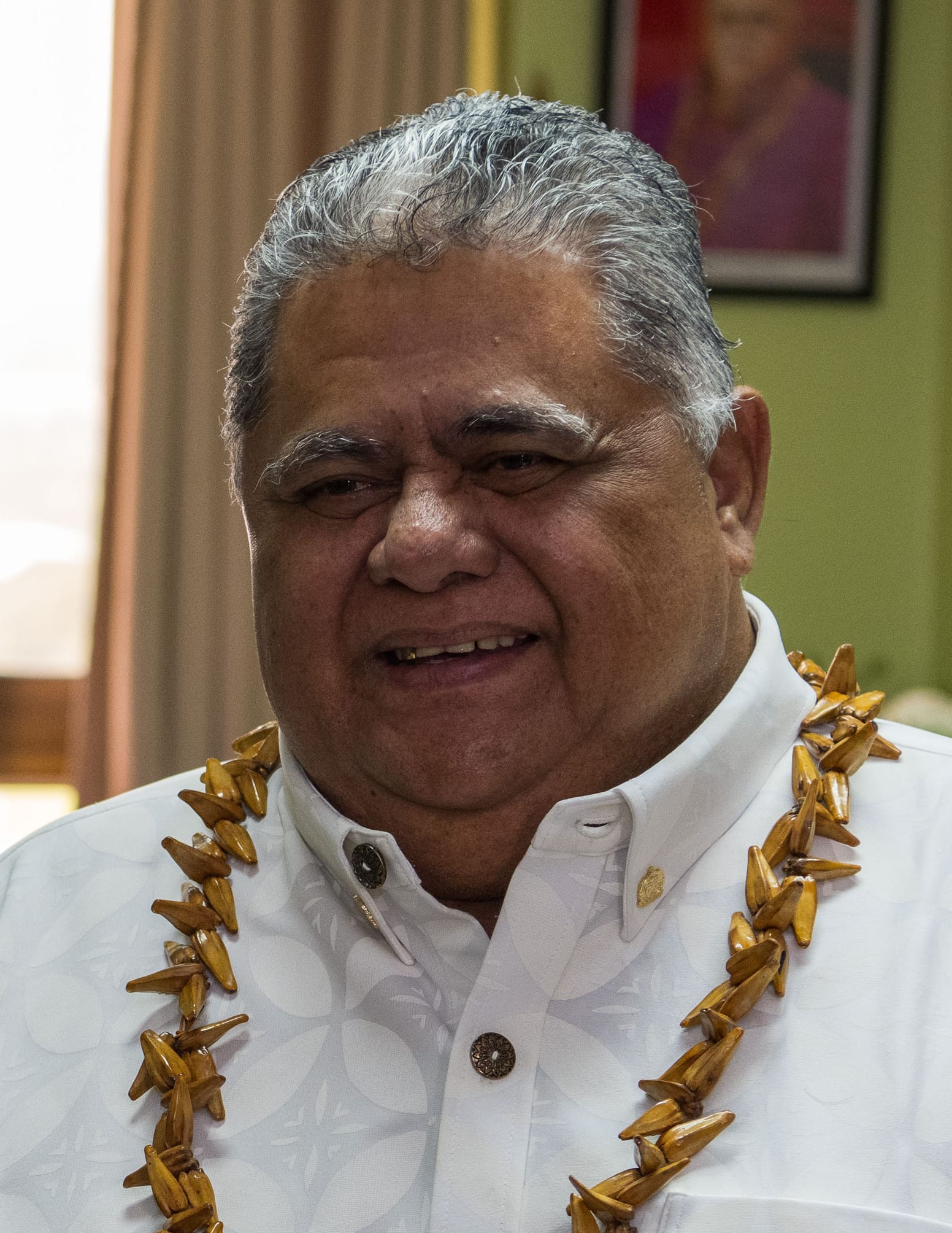 Samoa PM Apologizes for 2007 Nazi Salute After Wearing Tallis at Swearing-In