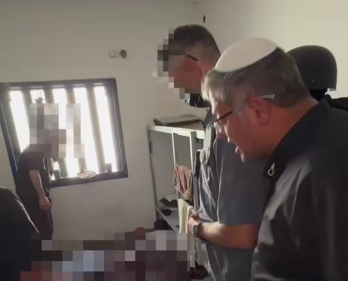 Ben Gvir Confronts Terrorists who Plotted to kill him: You Picked the Wrong Minister