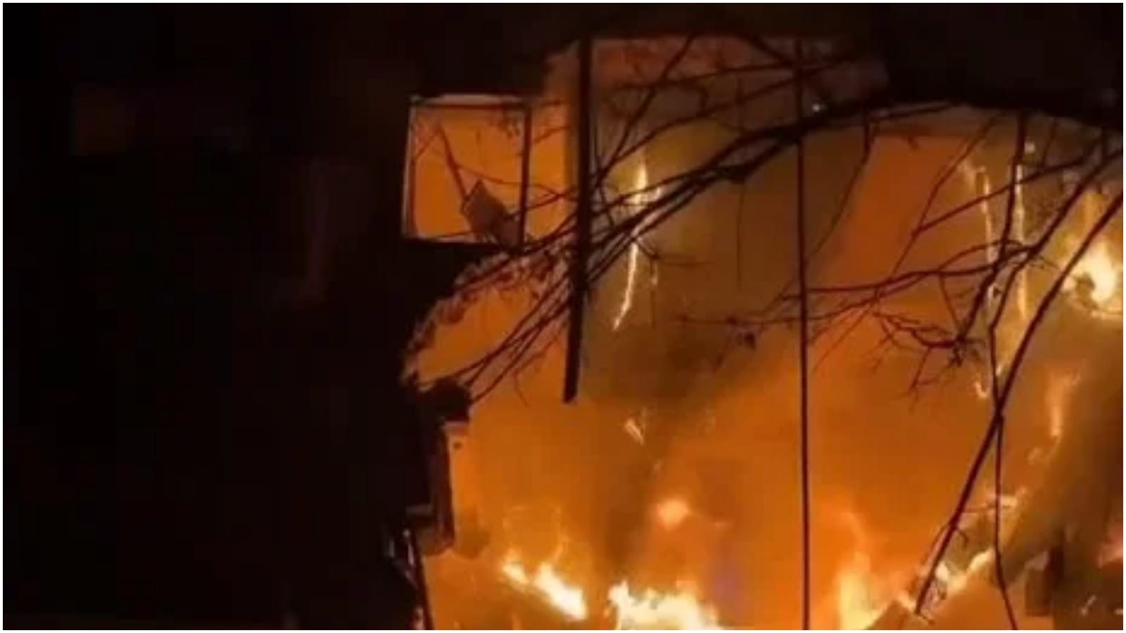 Russian Missile Strikes Yards From Chabad School in Kharkiv; Volunteers Rush to Aid Trapped Civilians