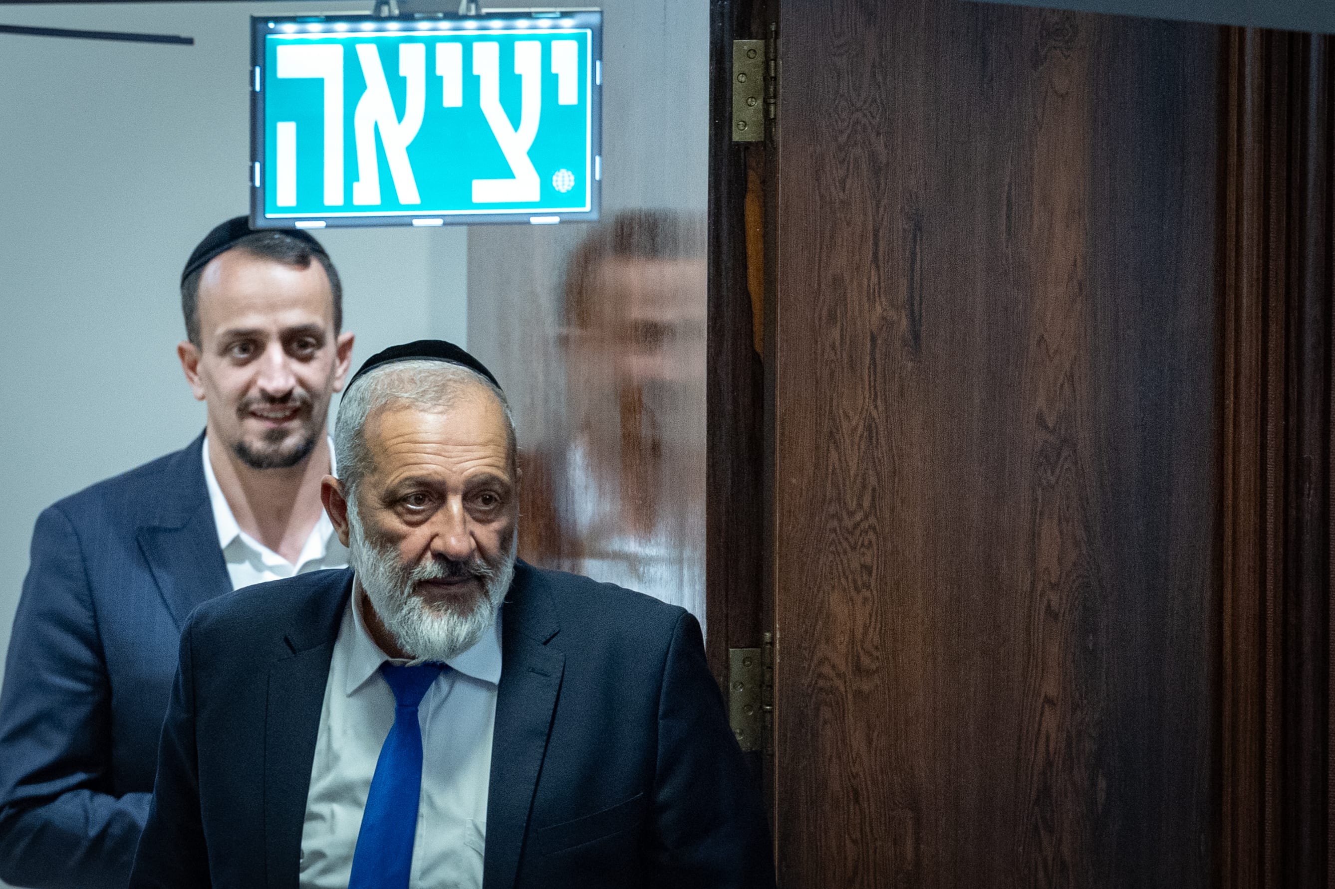 Deri Backs Unity Government With Eisenkot Under Netanyahu
