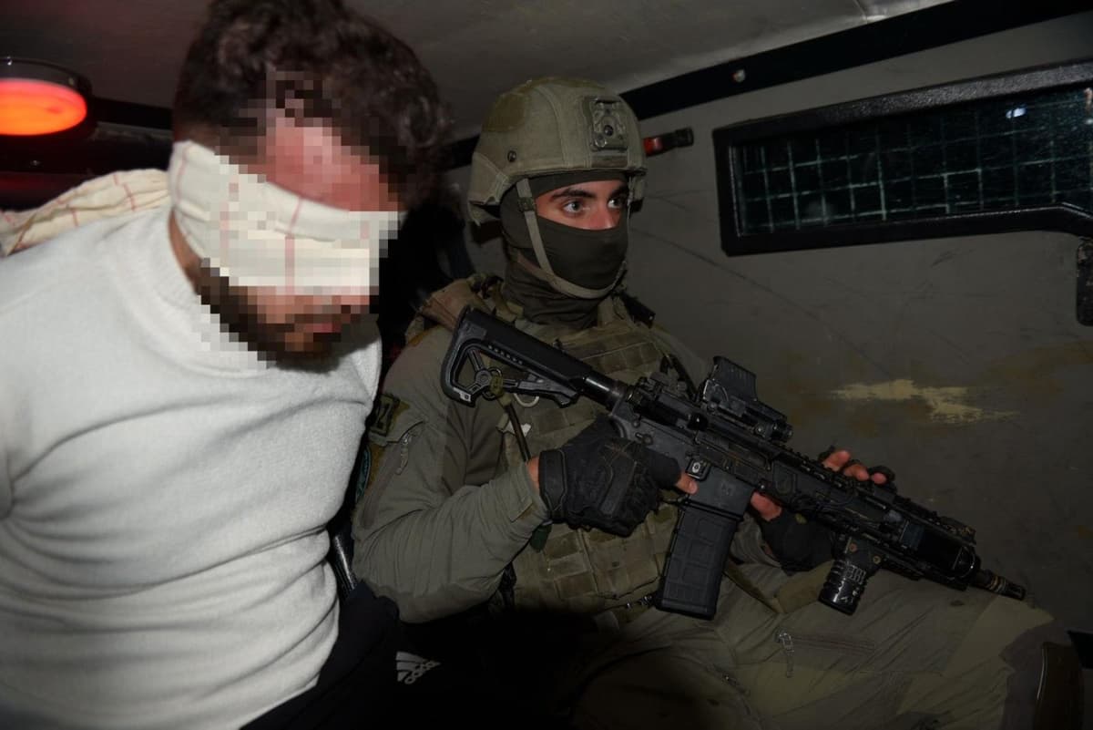 IDF Arrests Two Terrorists En Route to Carry Out Imminent Terro Attack