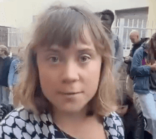 Greta Thunberg “Incredibly Proud” of French Students as Protests Spiral Into Riots