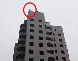הצעקה האחרונה: האם באמת צורחים כשנופלים?