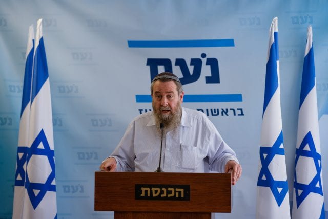 שבועיים לבחירות: הסקר שעשוי לטרוף את הקלפים