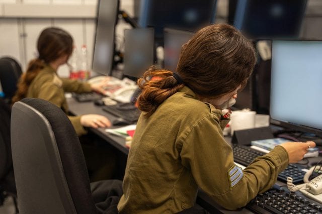 שלוש שנים אחרי המחדל: השינוי הדרמטי במערך התצפיתניות בצה"ל