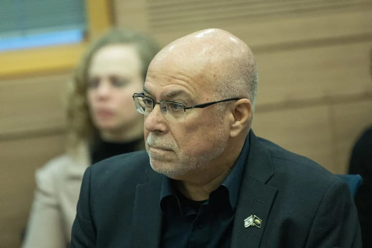 צביקה פוגל מסביר: זו הסיבה שהחלטתי לפרוש